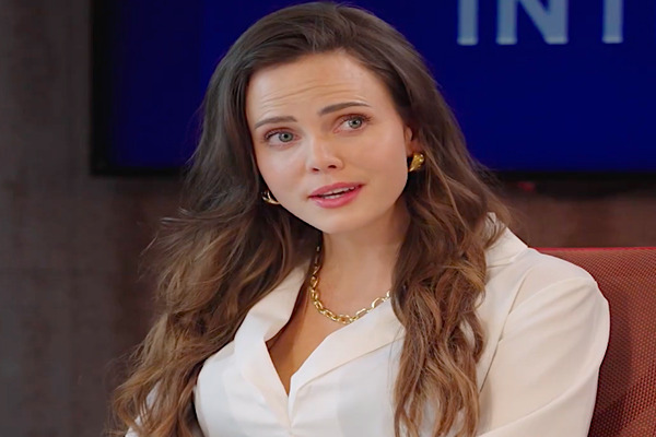 Silicon God Strikes Back Lead Actress