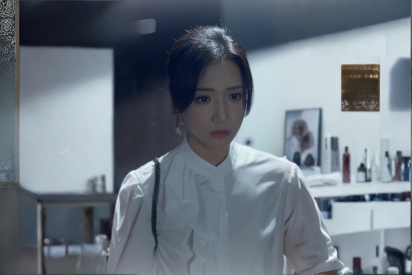 The Day I Stopped Being Her Full Movie