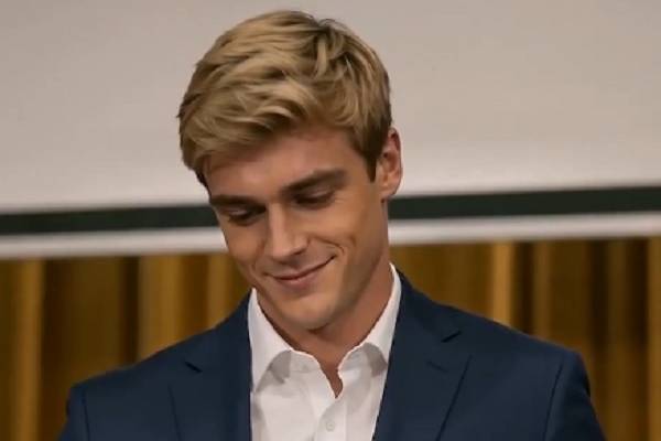 Reborn To See Football Star Ruining Themselves Full Anime Continuation