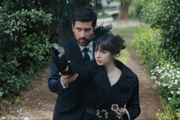 Gloria Camorra and Theo Herman