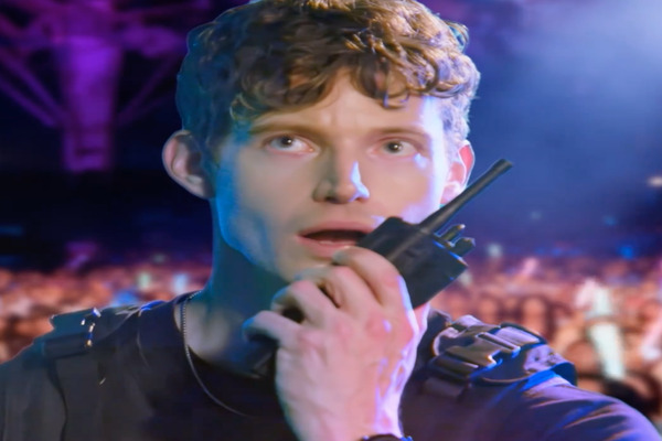 Love Under Fire Hot Episodes