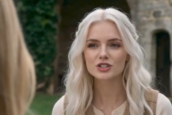 Rejected Luna Is the Alpha Queen arya wells