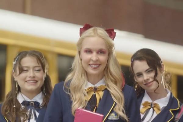 Taming My Bullies 2 Cast The Fangirl Club Members