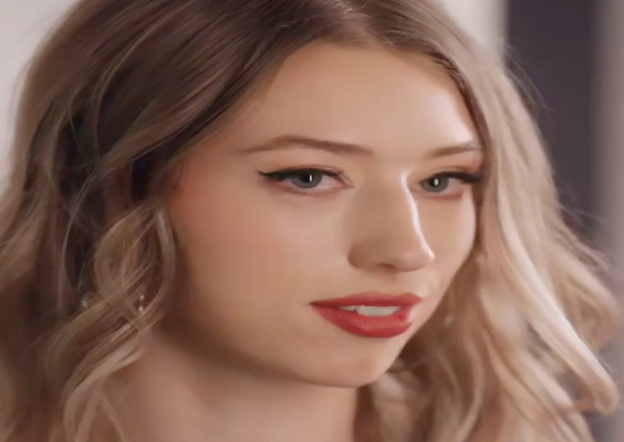 
Don’t Toy With My Heart, Mr. Billionaire Female Antagonist