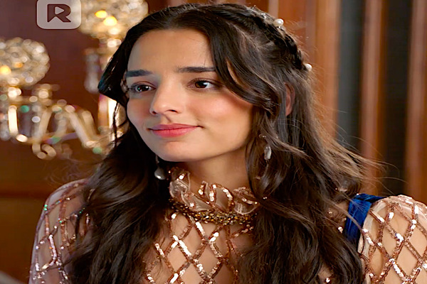 High Society Female Lead