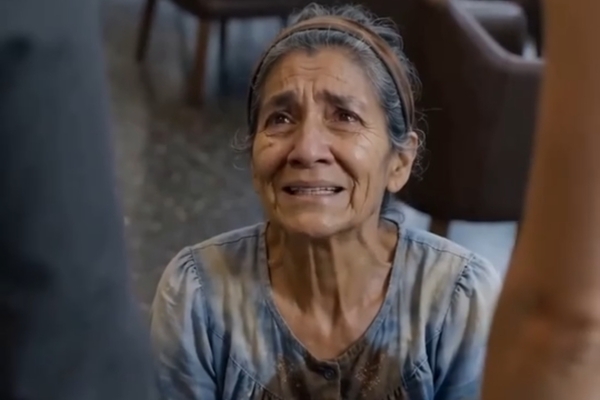 Susan Brown from The Extraordinary Mother of a Billionaire Movie