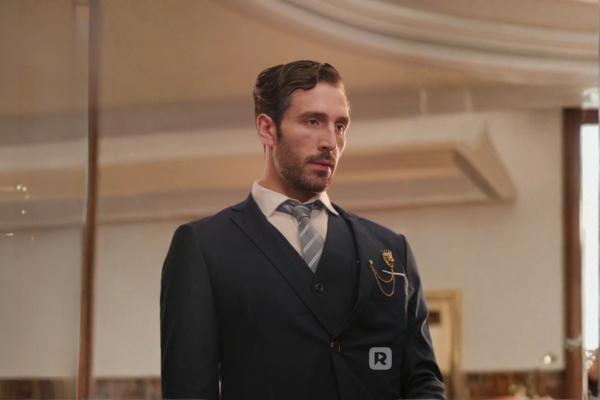 The Fake Debutante and The True Billionaire Actors