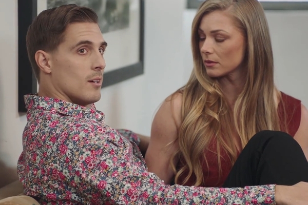 Tony & Christine Meeting in Eli Baran is a Genie in a Magic Lamp Movie