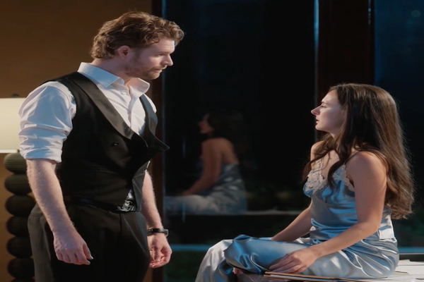 Honey-Trapped My Fiancé’s Billionaire Rival Plot