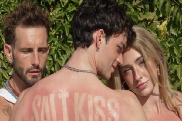 Salt Kiss Watch Online Free