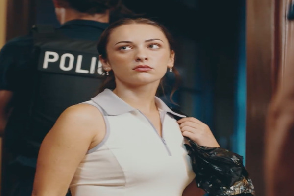 Playing Games In Paradise Lead Actress